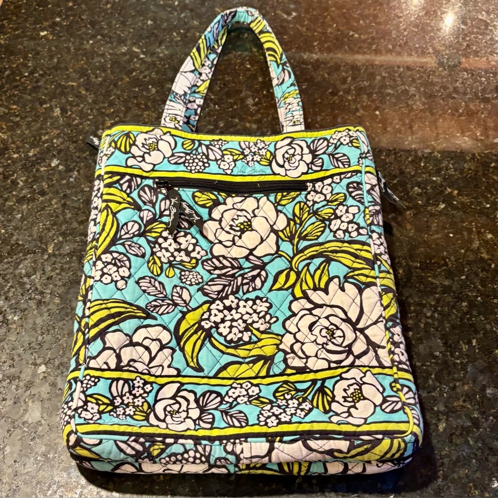 🌺Vera Bradley “Checkpoint Friendly” Laptop Bag in Island Bloom Travel School🌺